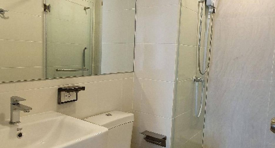 For sale 1 bed condo in Bang Khen, Bangkok
