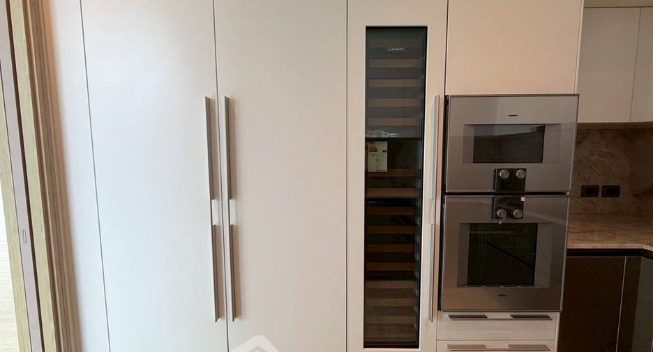 À vendre 2 chambres condo à Pathum Wan, Bangkok