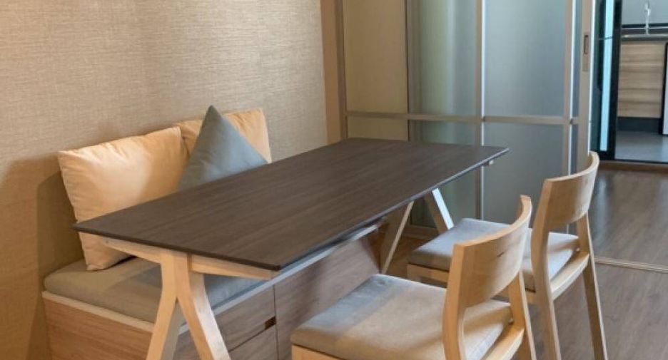 For sale 1 bed condo in Yan Nawa, Bangkok