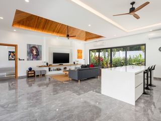 À vendre 3 chambres villa à Ko Samui, Surat Thani