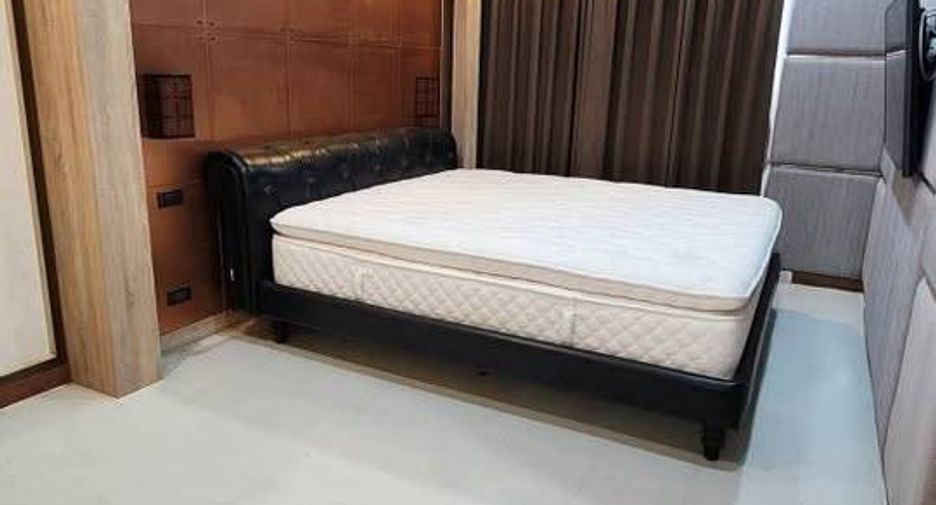 Wohnung zur Miete und zum Kauf mit 2 Zimmer in Watthana, Bangkok