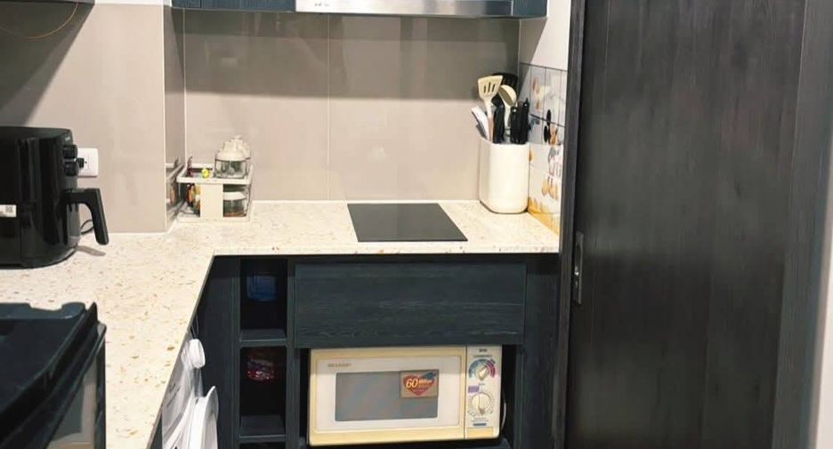 Продажа 1 кровать кондо в Хуаи Кхщанг, Бангкок