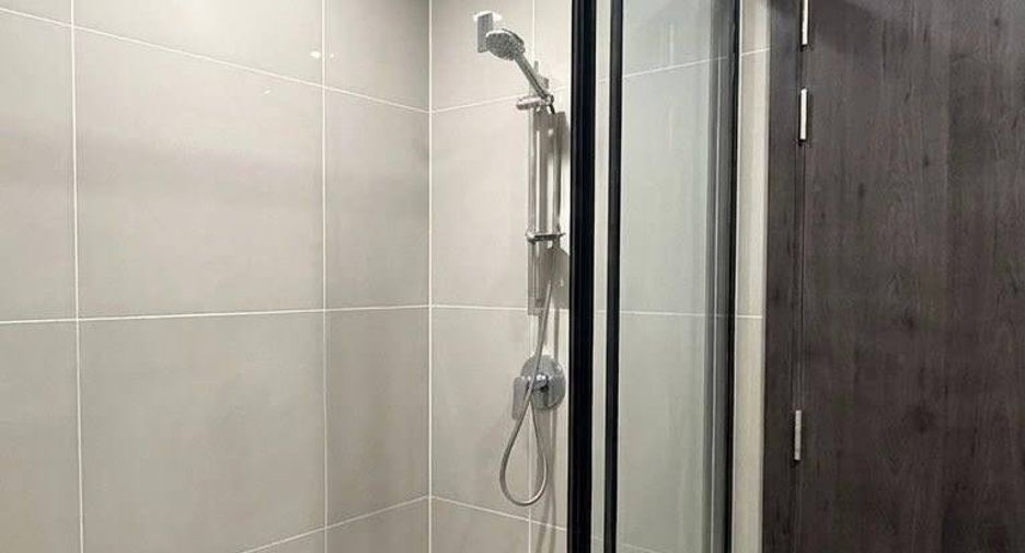 Продажа 1 кровать кондо в Хуаи Кхщанг, Бангкок