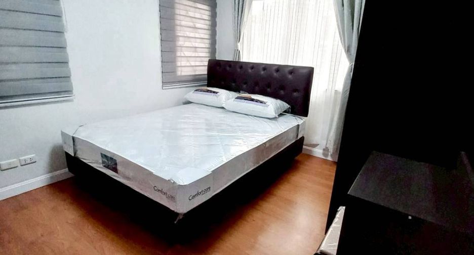 For rent and for sale 2 bedrooms condo in Pathum Wan, Bangkok