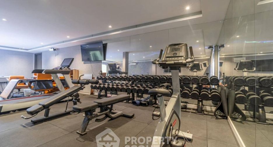 For rent and for sale 10 bedrooms villa in Pratumnak, Pattaya