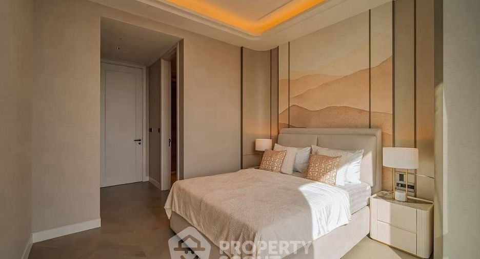 For sale 3 bedrooms condo in Sathon, Bangkok