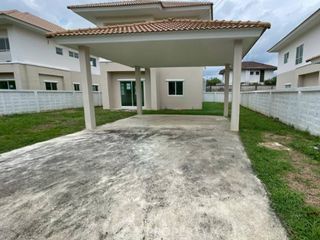 For sale 3 bedrooms house in Khlong Sam Wa, Bangkok