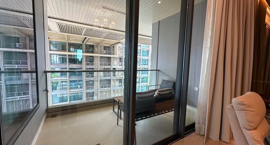 Condo en alquiler de 2 habitaciones en Pathum Wan, Bangkok