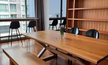 Condo en alquiler de 3 habitaciones en Watthana, Bangkok