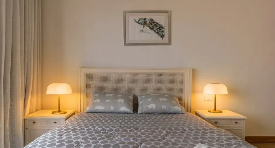 For rent 1 bed condo in Phaya Thai, Bangkok