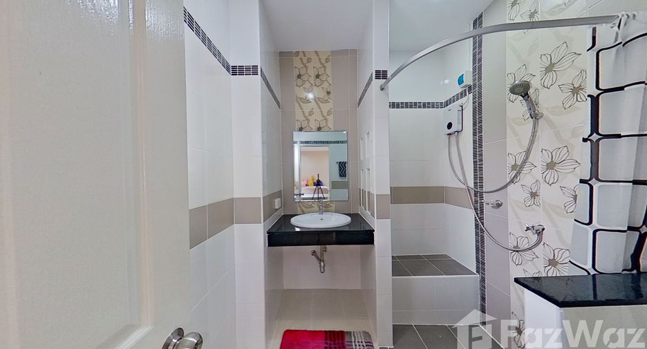 For rent 3 bedrooms villa in East Pattaya, Pattaya
