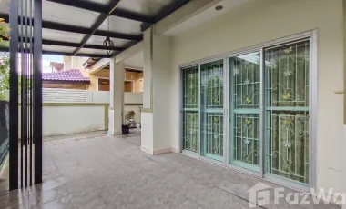 For sale 3 bedrooms house in Khlong Sam Wa, Bangkok