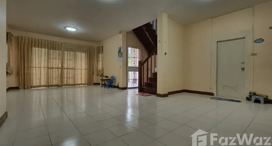 For sale 3 bedrooms house in Khlong Sam Wa, Bangkok