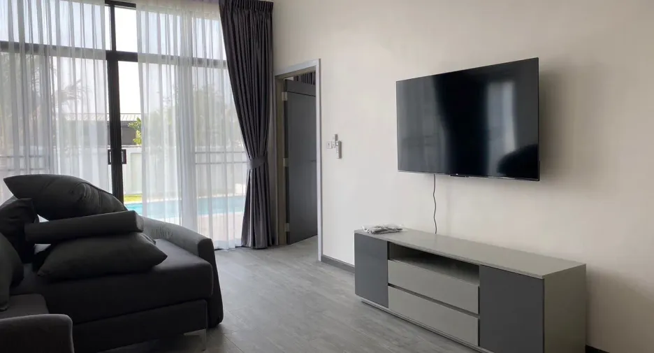 For rent 3 bedrooms villa in Hua Hin, Prachuap Khiri Khan