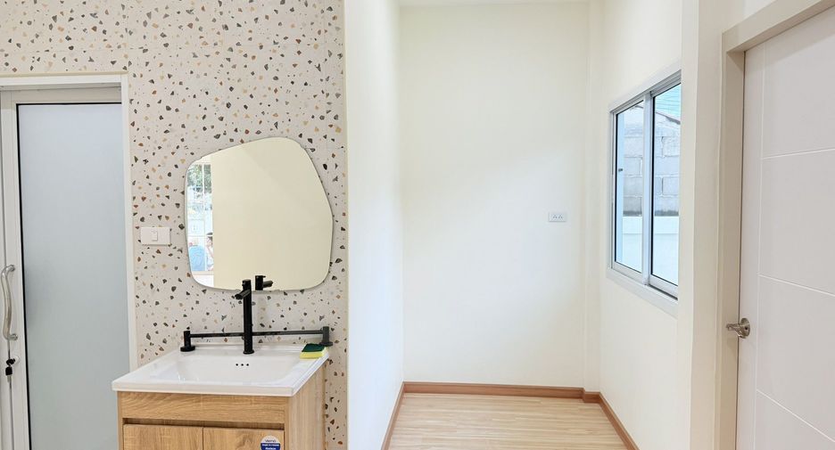 For sale 3 ベッドルーム house in Pran Buri, Prachuap Khiri Khan