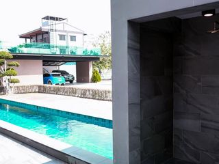 Casa en venta de 3 habitaciones en Min Buri, Bangkok