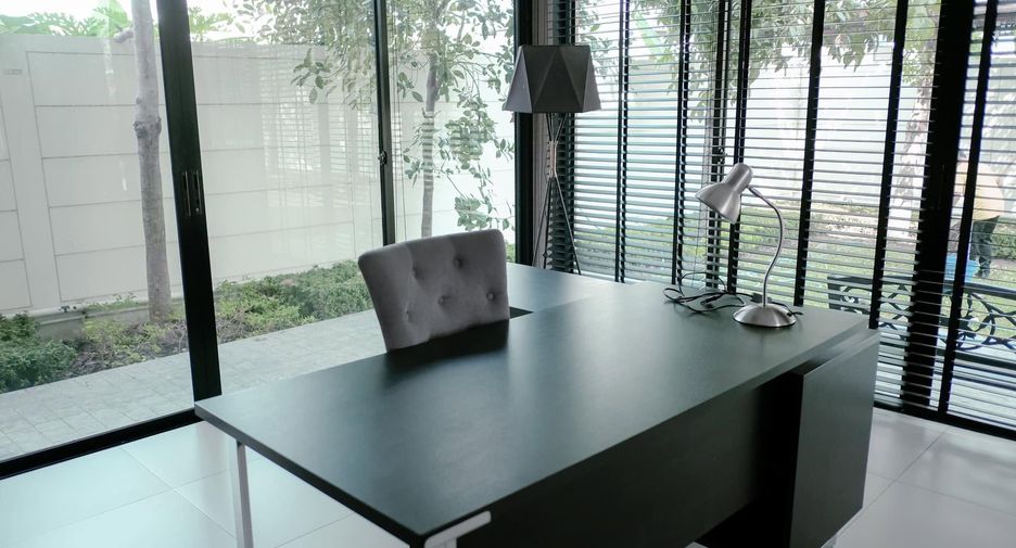 Casa en venta de 3 habitaciones en Min Buri, Bangkok
