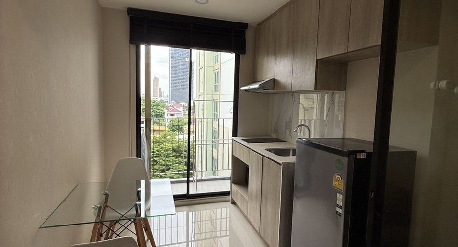 For rent 1 bed condo in Suan Luang, Bangkok