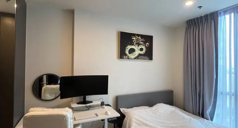 À louer 1 chambre condo à Huai Khwang, Bangkok