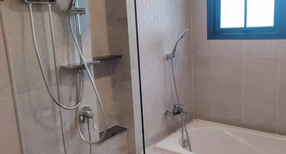 For rent 4 bedrooms house in Bang Phli, Samut Prakan