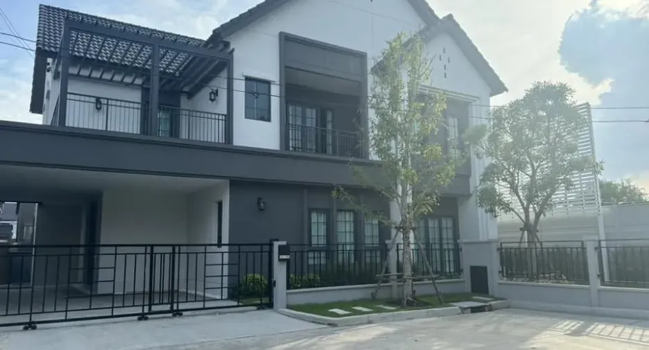 For rent 4 bedrooms house in Bang Phli, Samut Prakan