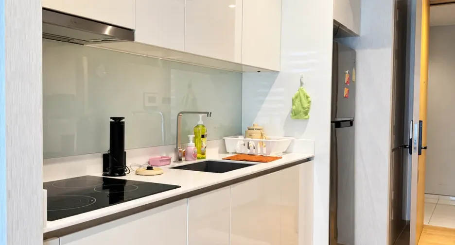 For sale 2 bedrooms condo in Watthana, Bangkok