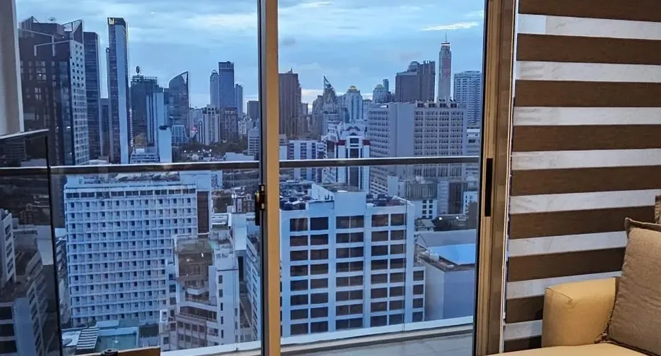 For sale 2 bedrooms condo in Watthana, Bangkok