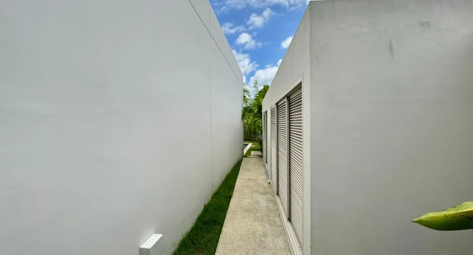 For rent 3 bedrooms villa in Thalang, Phuket