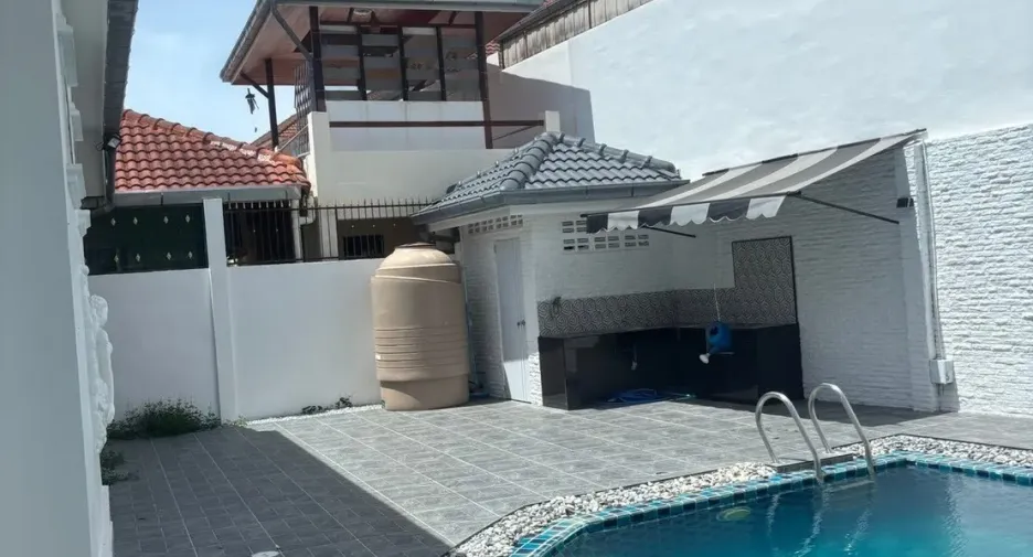 For sale 3 bedrooms villa in East Pattaya, Pattaya