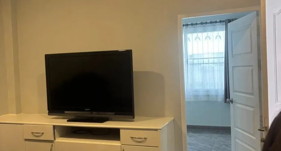 For sale 3 bedrooms villa in East Pattaya, Pattaya