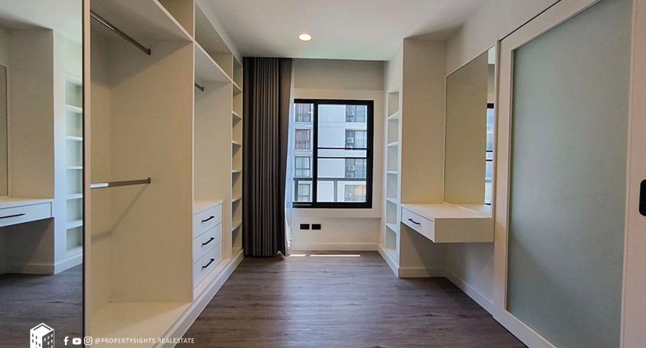 Wohnung zur Miete mit 3 Zimmer in Khlong Toei, Bangkok