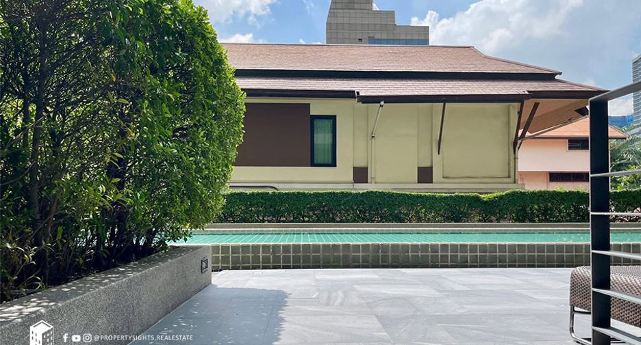 For rent 1 bed condo in Pathum Wan, Bangkok