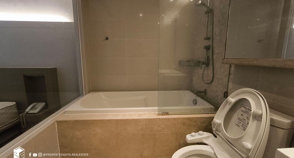 For rent 1 bed condo in Pathum Wan, Bangkok