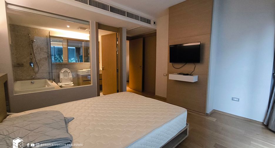 For rent 1 bed condo in Pathum Wan, Bangkok