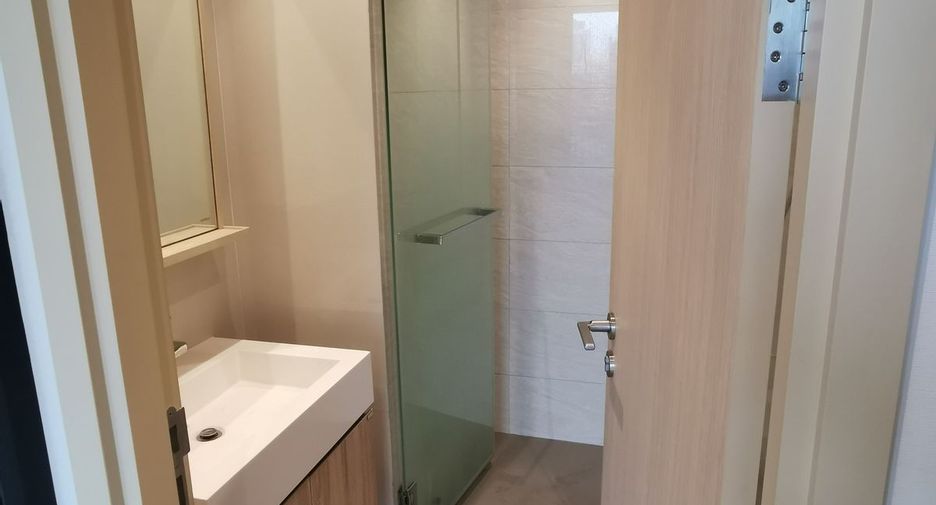 Продажа 1 кровать кондо в Щаттхана, Бангкок
