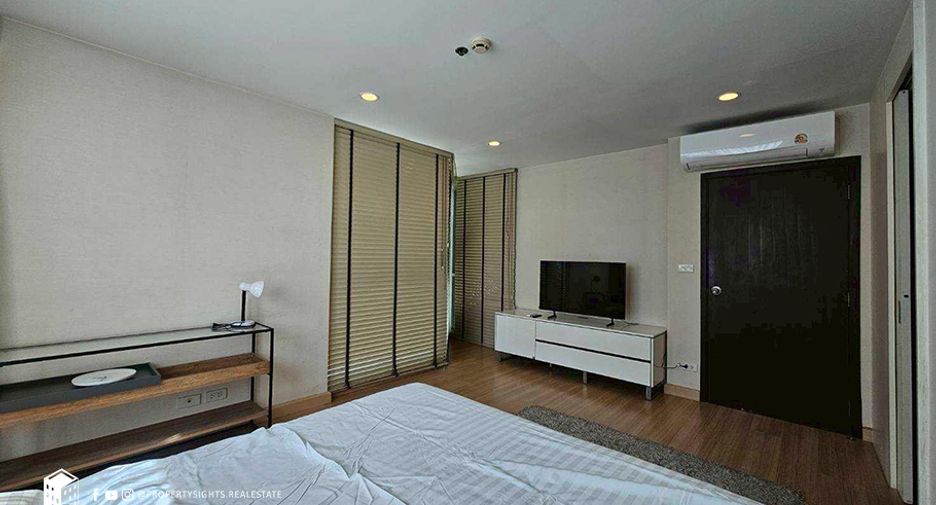 À louer 2 chambres condo à Pathum Wan, Bangkok