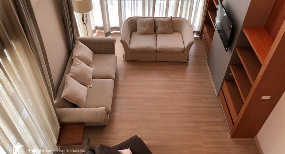 À louer 2 chambres condo à Pathum Wan, Bangkok