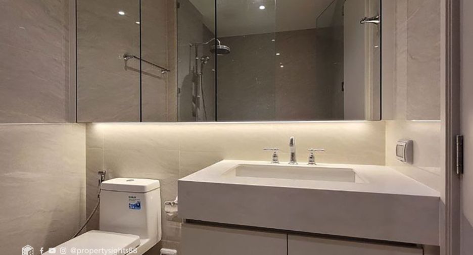 Wohnung zur Miete mit 1 Zimmer in Pathum Wan, Bangkok