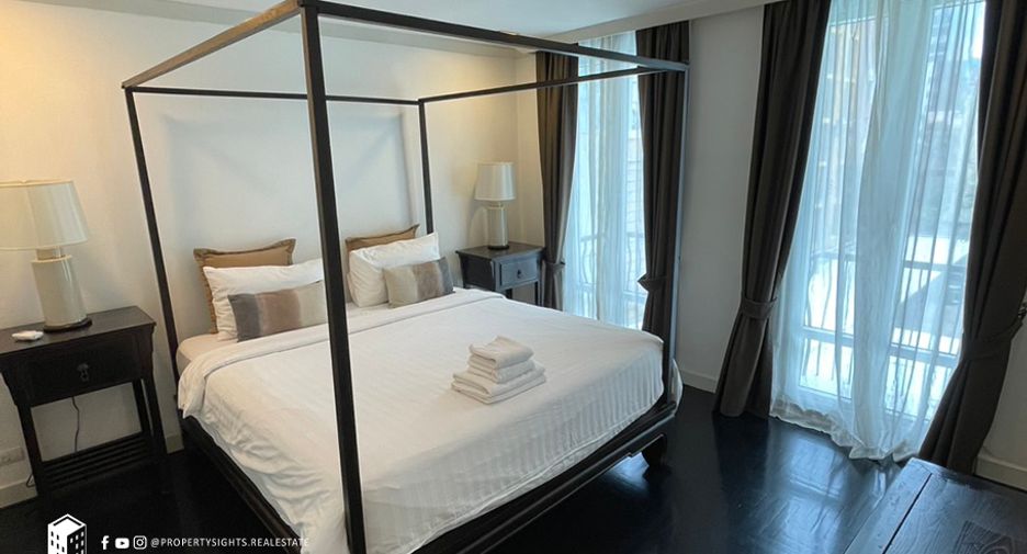For rent 4 bedrooms house in Pathum Wan, Bangkok