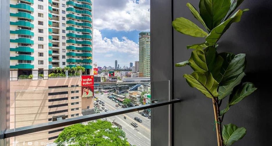 Condo en alquiler de 1 habitaciones en Khlong Toei, Bangkok