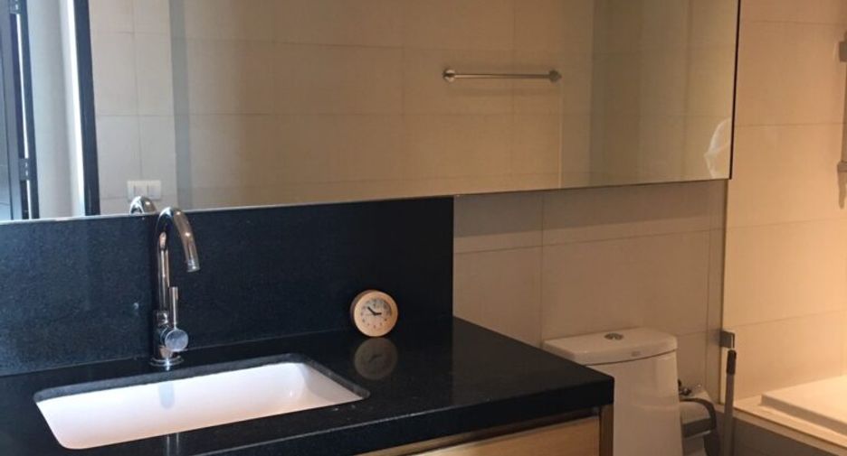 For rent 1 bed condo in Watthana, Bangkok