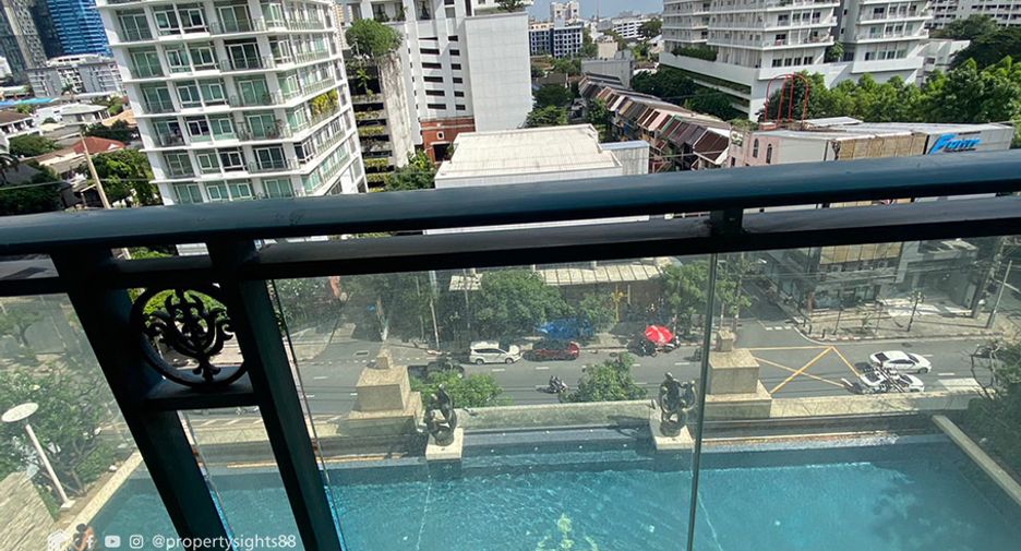 Condo en alquiler de 2 habitaciones en Watthana, Bangkok