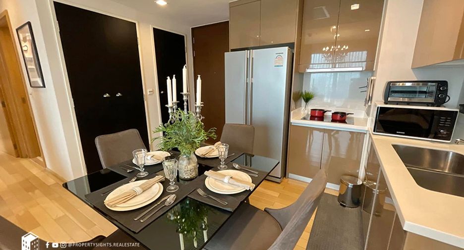 For rent 2 bedrooms condo in Khlong Toei, Bangkok