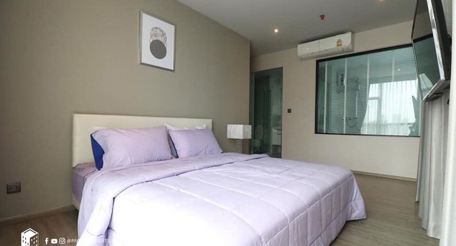 For rent 2 bedrooms condo in Watthana, Bangkok