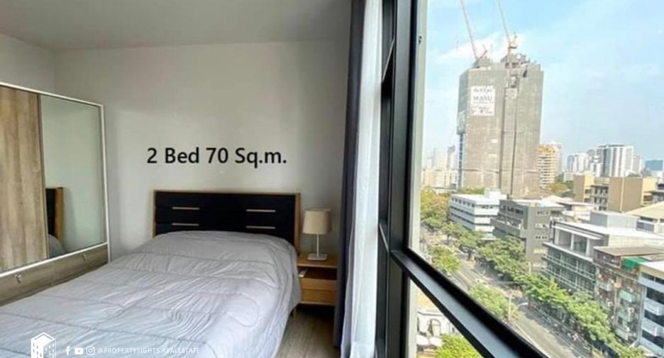 For rent 2 bedrooms condo in Watthana, Bangkok