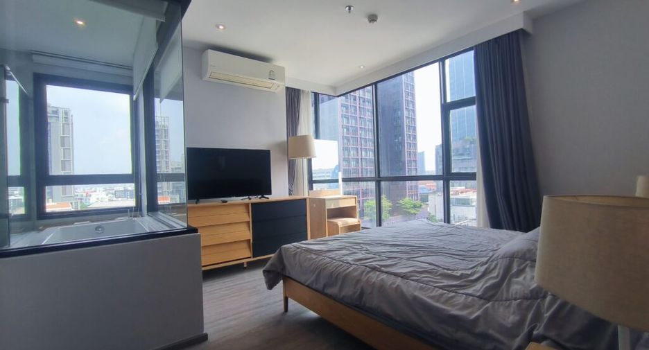 For rent 2 bedrooms condo in Watthana, Bangkok