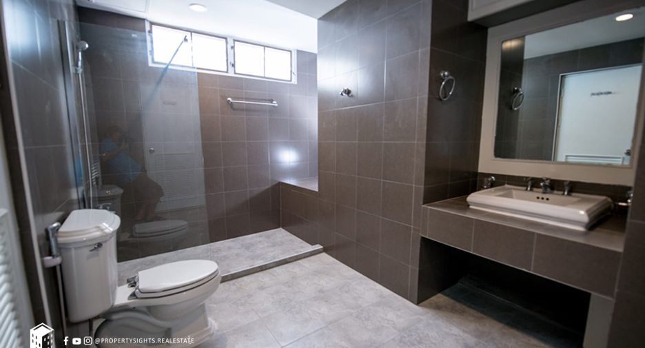 For rent 3 ベッドルーム condo in Watthana, Bangkok