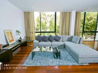 For rent 4 bedrooms house in Khlong Toei, Bangkok