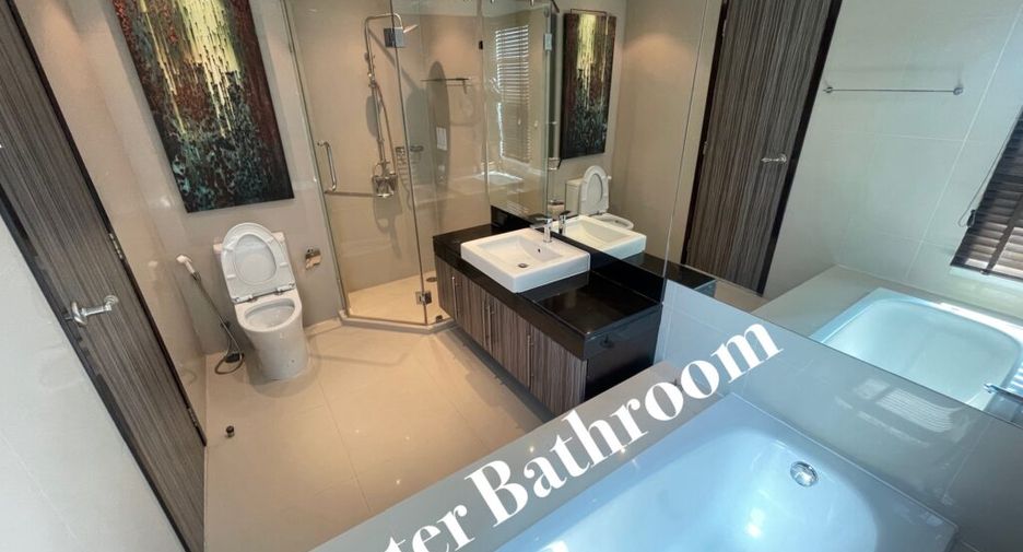 Wohnung zur Miete mit 3 Zimmer in Khlong Toei, Bangkok