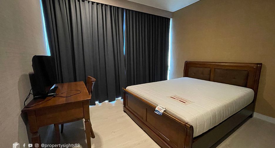 Wohnung zur Miete mit 3 Zimmer in Khlong Toei, Bangkok